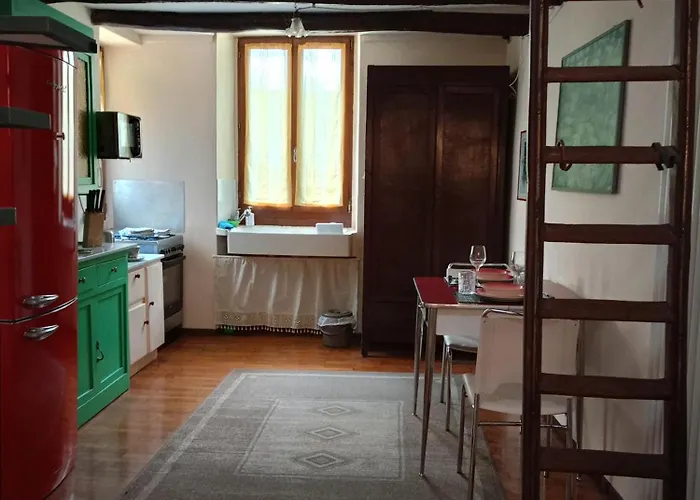 La Casa Di Gianni Apartment *